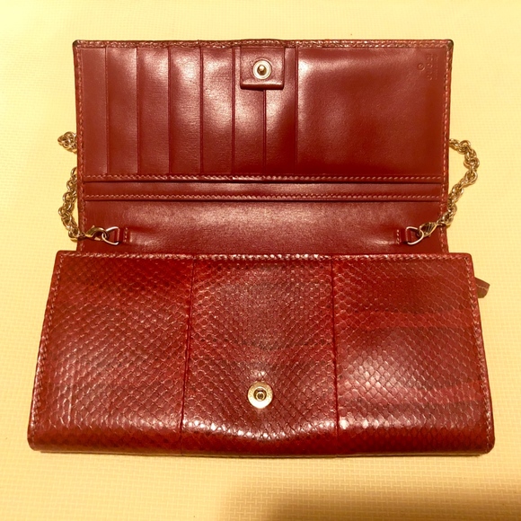Authentic Gucci Python Leather Wallet On Chain - Picture 3 of 8